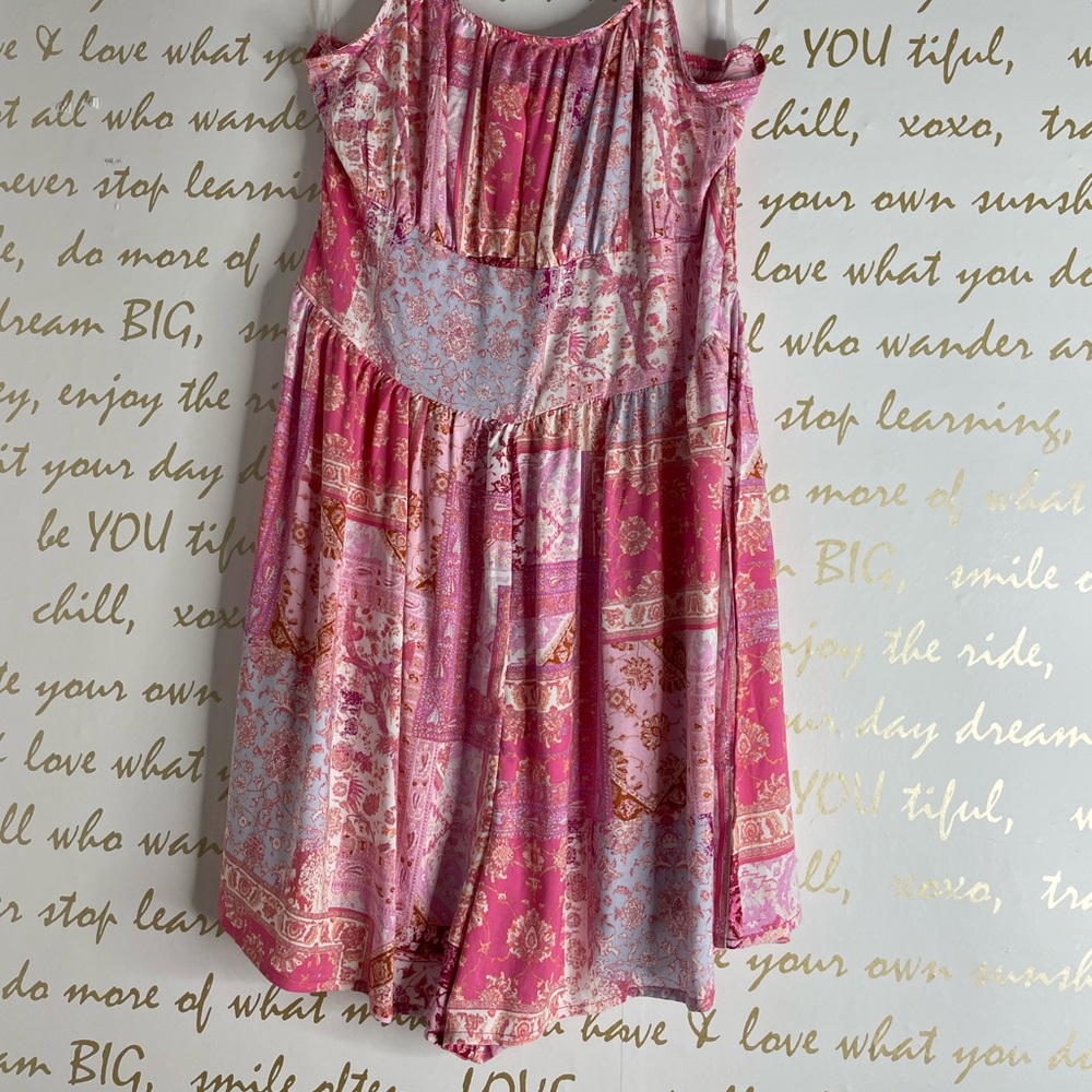 Pink romper - Picture 7 of 8